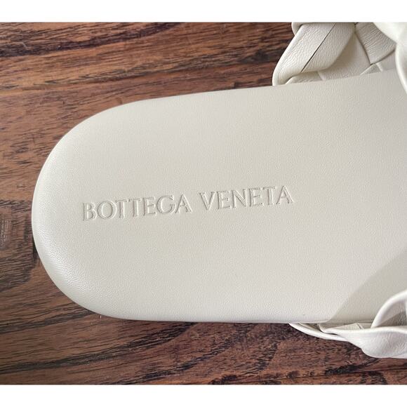 $1,195 NIB Bottega Cream Veneta Weave Cassette Leather Sandals Size 12(45) main image 10